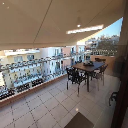 מלון דירות Park 4*