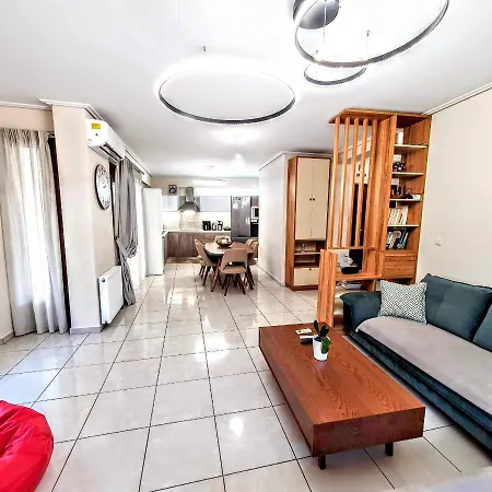 Ξενοδοχείο με διαμερίσματα Park 4*