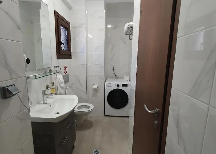 Park Aparthotel Volos